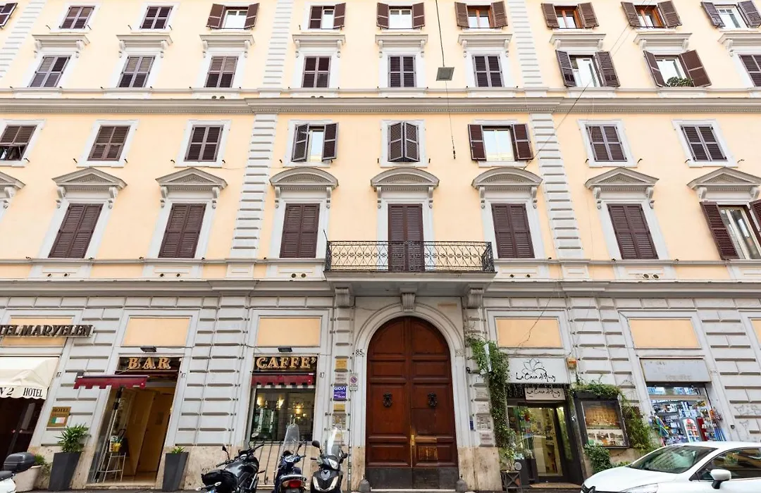 A Roman Tale B&B-1